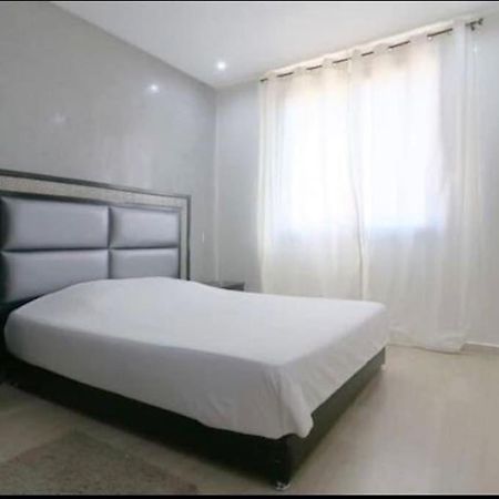 Moderne Appartement T3 A Gueliz Marrakesh Exterior foto