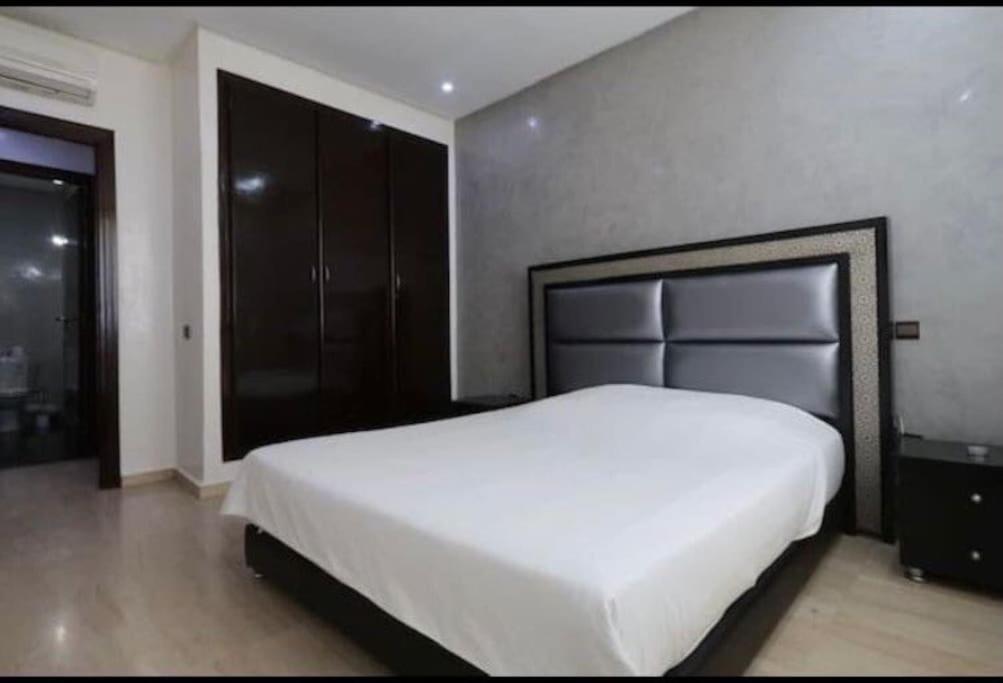 Moderne Appartement T3 A Gueliz Marrakesh Exterior foto