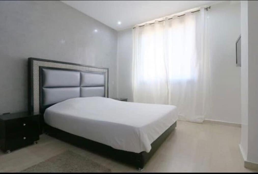 Moderne Appartement T3 A Gueliz Marrakesh Exterior foto